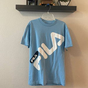 FILA BABY BLUE VINTAGE GRAPHIC TEE SIZE SMALL